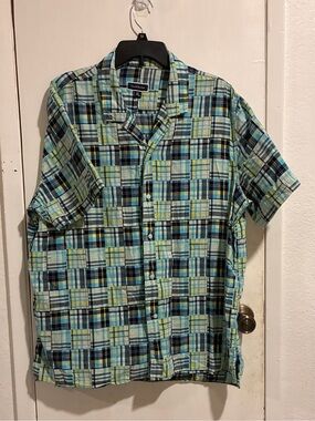 Club Room Men’s Aqua and Navy Plaid Short-Sleeve Button-Down Shirt